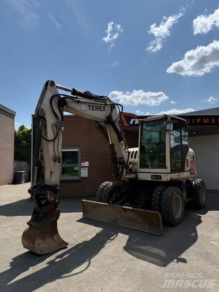 Terex TW 85 Wheeled excavators