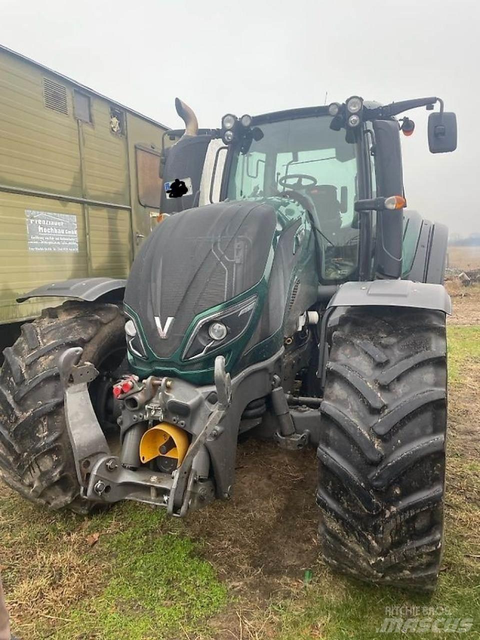Valtra T 174 E Tractors