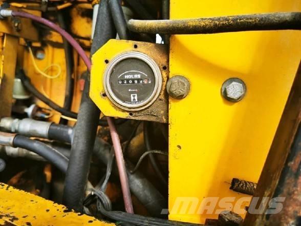 Load Lifter 2214-3 Rough terrain trucks