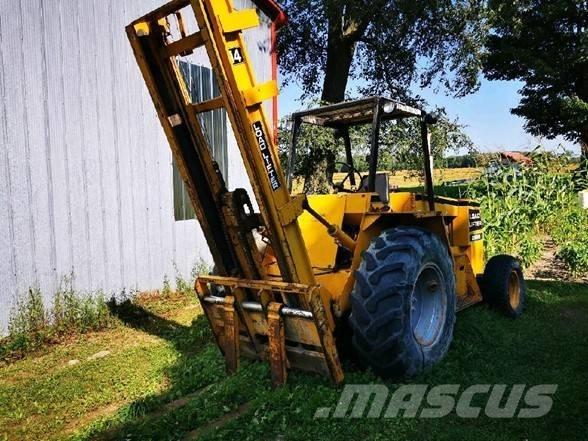 Load Lifter 2214-3 Rough terrain trucks