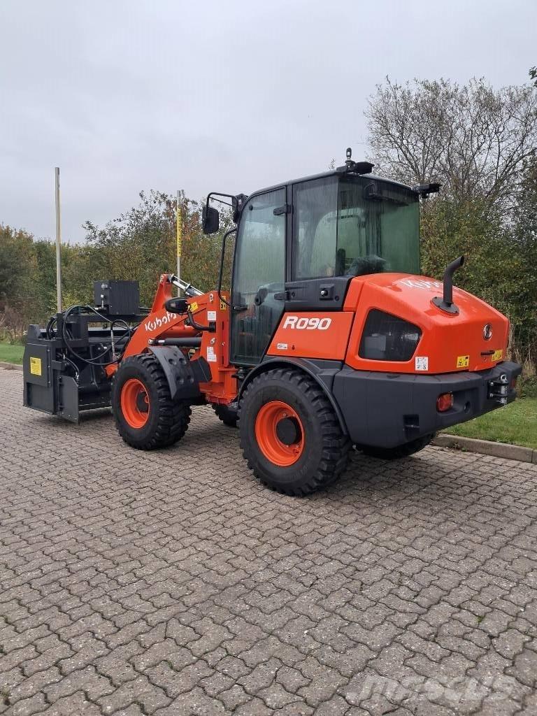 Kubota R 090 Wheel loaders