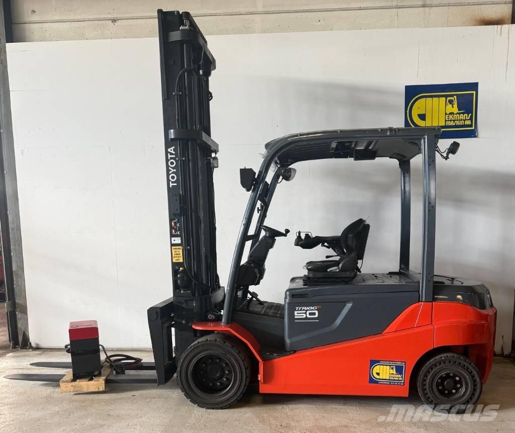 Toyota truck 8FBMT50 Electric forklift trucks