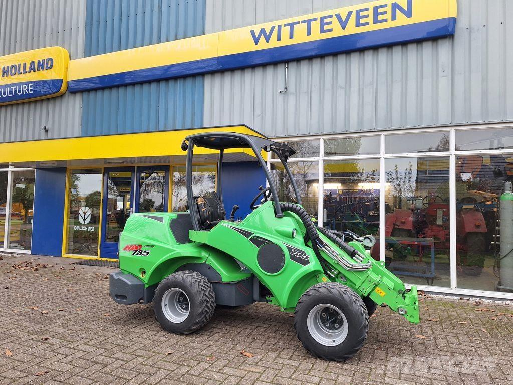 Avant 735 TDL Special excavators