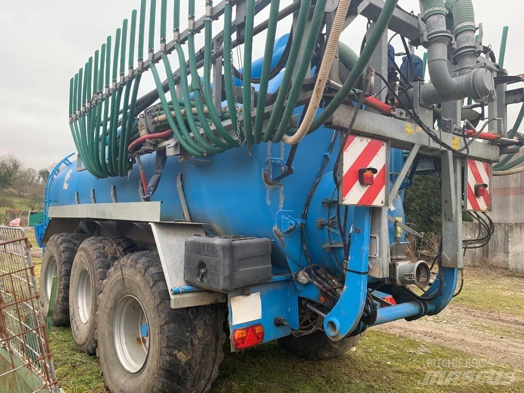 Domes OXY 22000 Slurry tankers