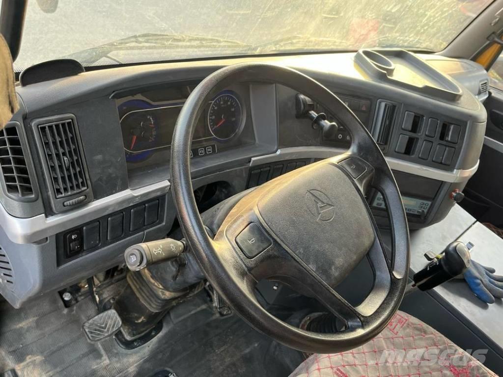 Sany STC250C5-2 All terrain cranes