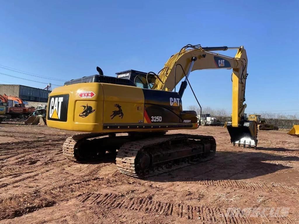 CAT 325D Crawler excavators