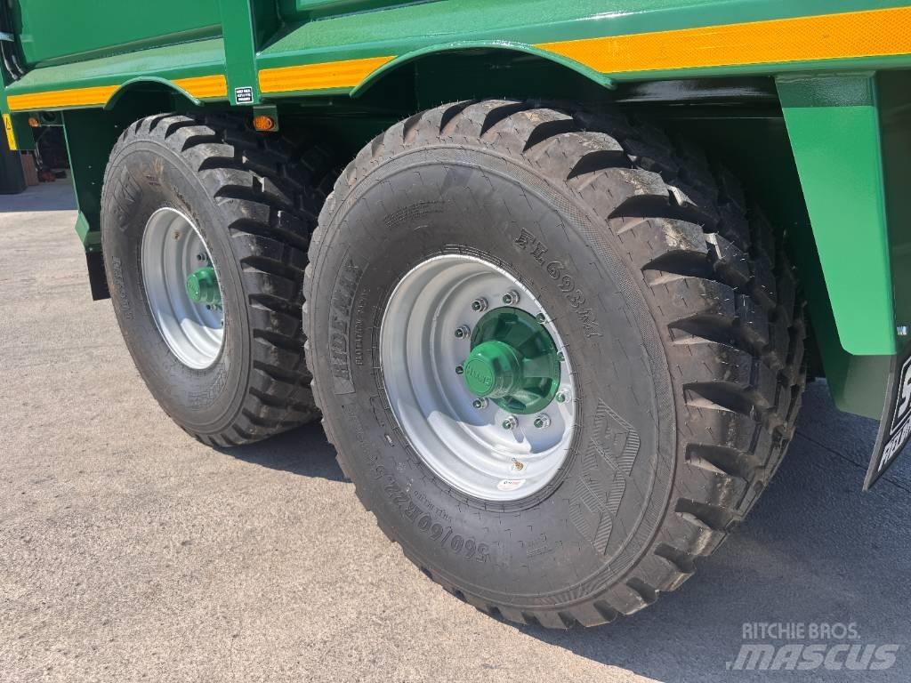 Smyth FM 18 Grain / Silage Trailers