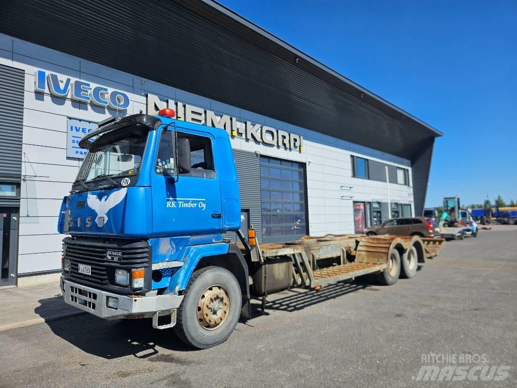 Sisu SM 320 Forest machine transport trucks