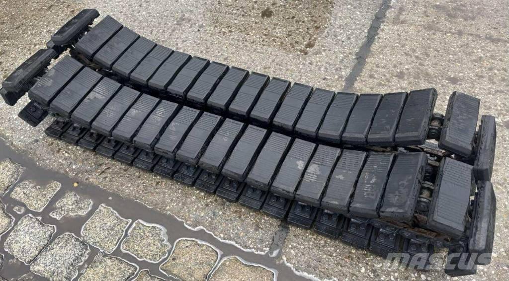 Komatsu PC 35 MR-2 Tracks, chains and undercarriage