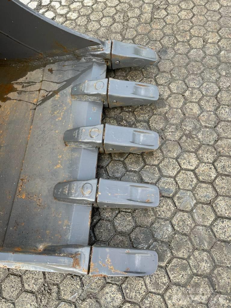 Volvo EC355 Bucket Buckets