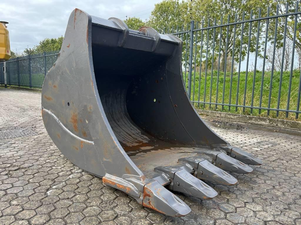 Volvo EC355 Bucket Buckets