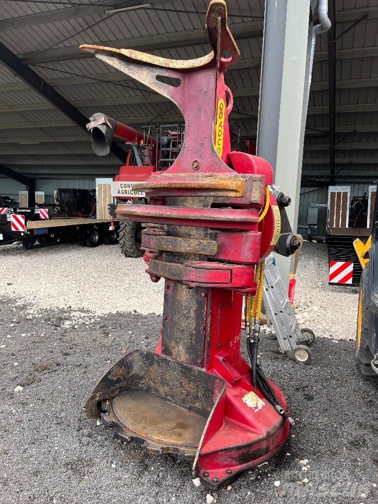  Quadco 20c Harvesters