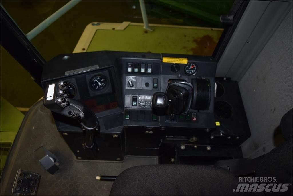 CLAAS Jaguar 820 Self-propelled foragers