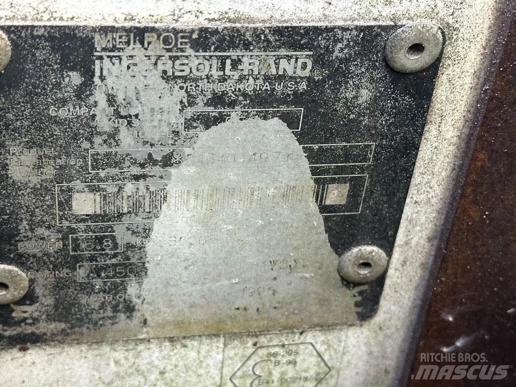 Bobcat 553 Skid steer loaders