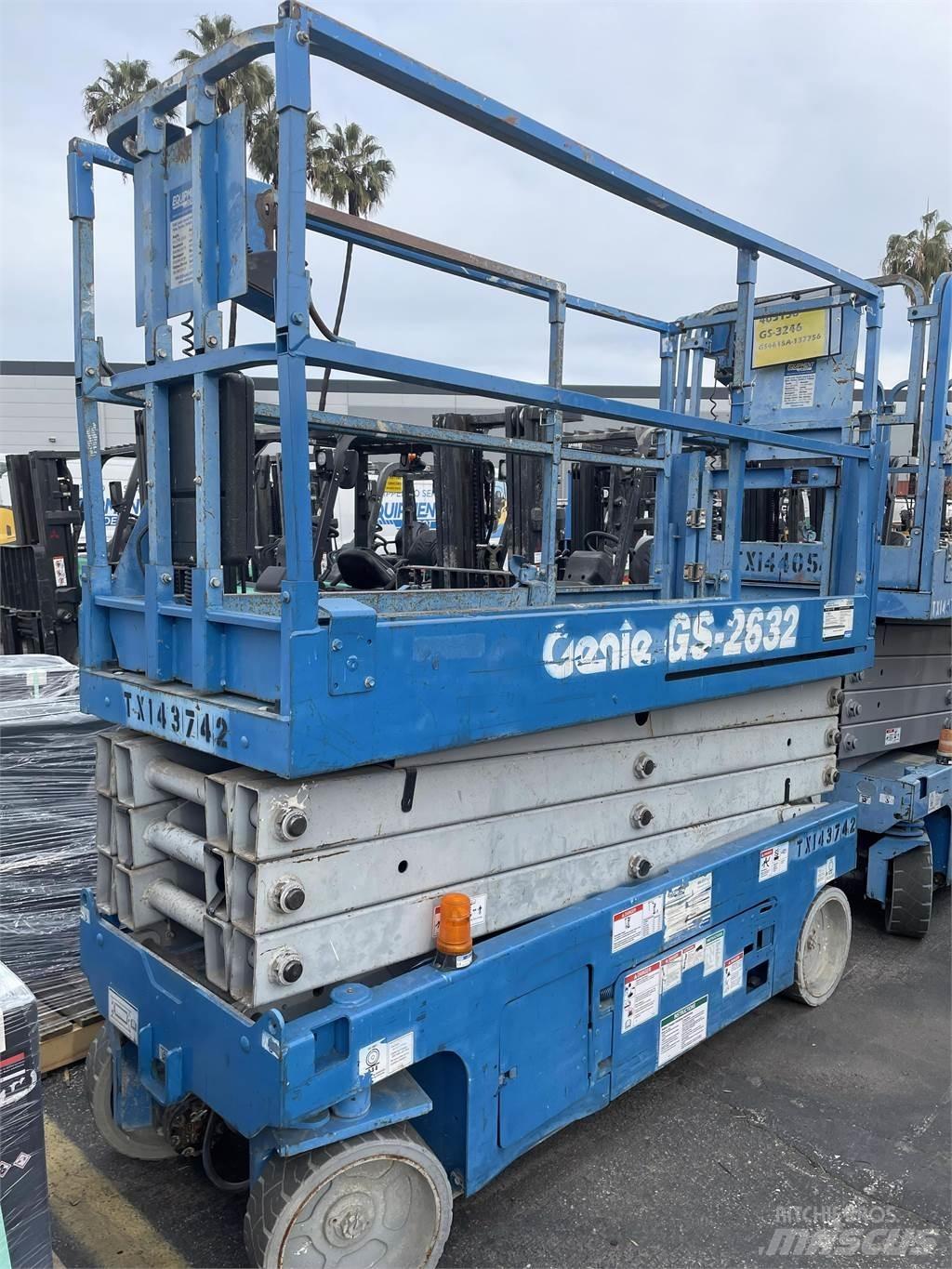 Genie GS-2632 Scissor lifts