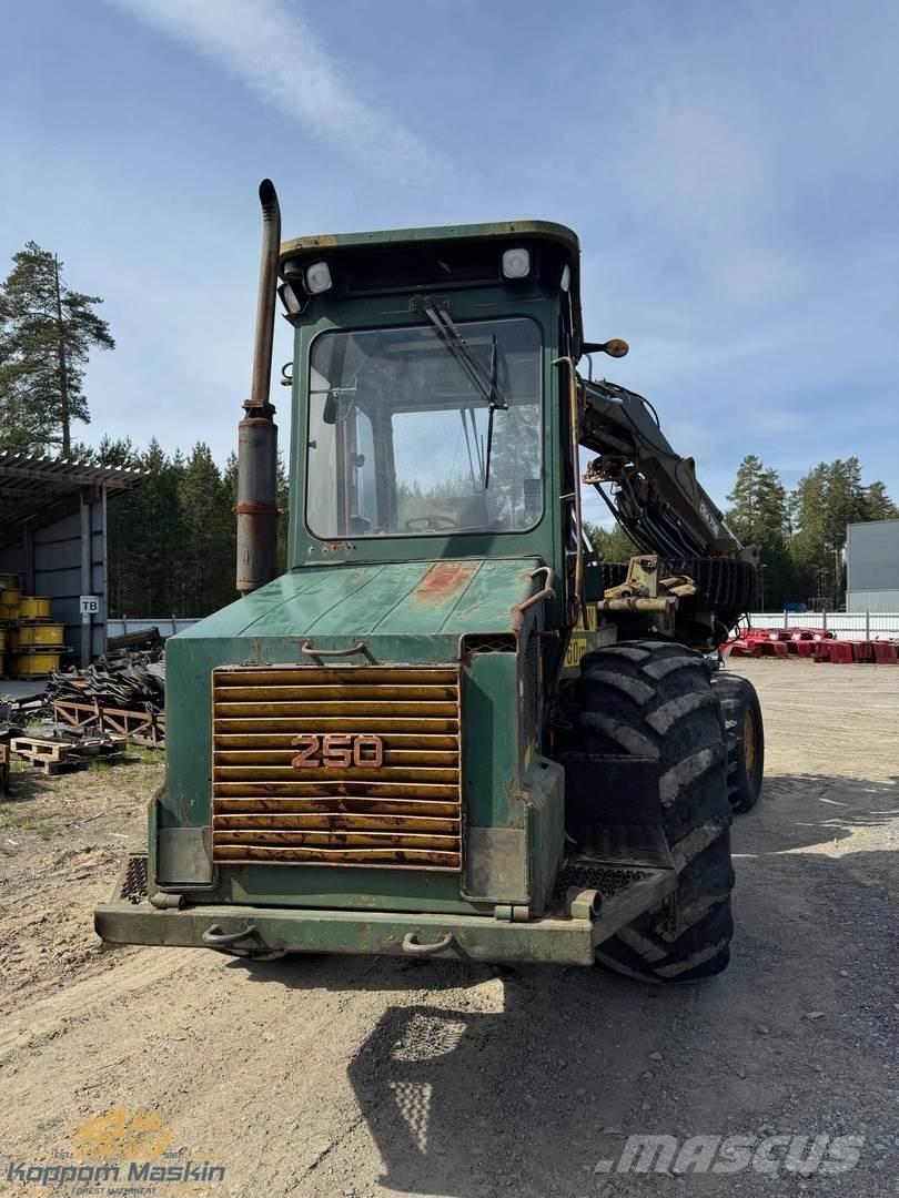 Ösa 250/706 Harvesters