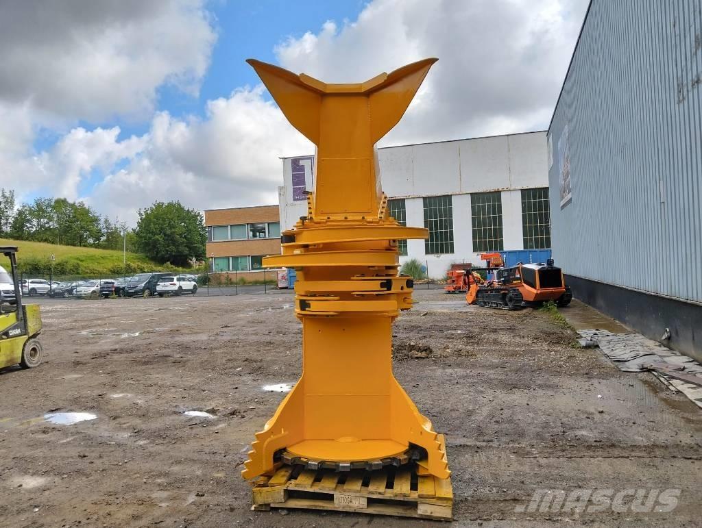  Gilbert  3018 Harvesters