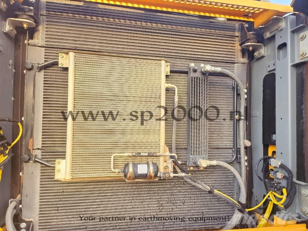 Liebherr R 936 LC Crawler excavators