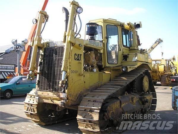 CAT D8N Crawler dozers