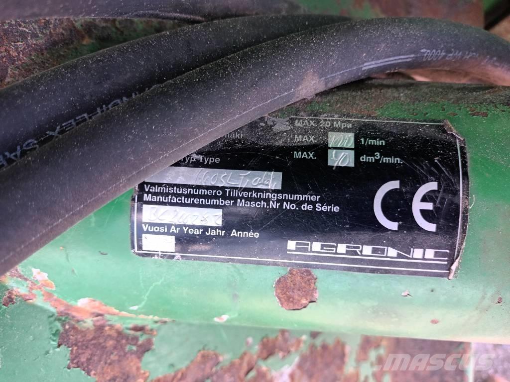 Agronic 160 SLT Bale shredders, cutters and unrollers