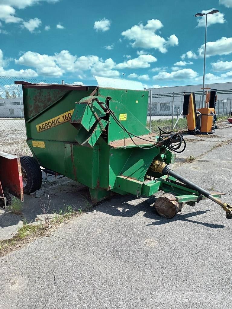 Agronic 160 SLT Bale shredders, cutters and unrollers