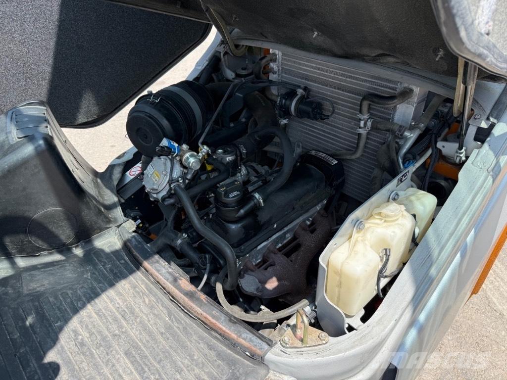 Still RX 70-25 LPG trucks