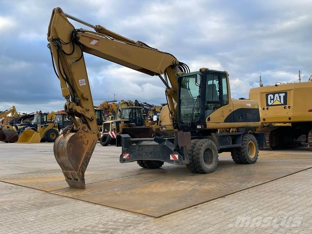 CAT M318C Wheeled excavators