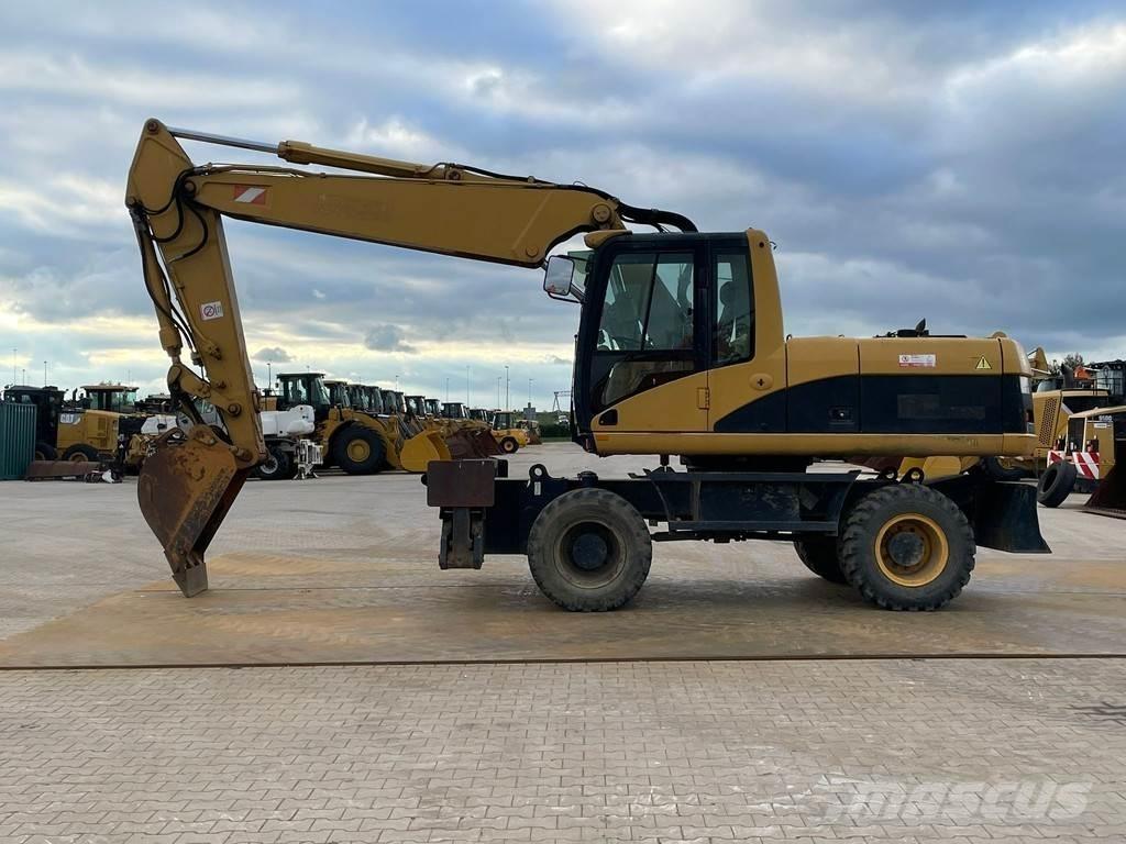 CAT M318C Wheeled excavators