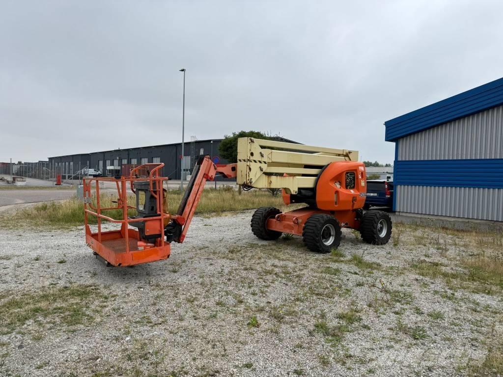 JLG 450 AJ Articulated boom lifts