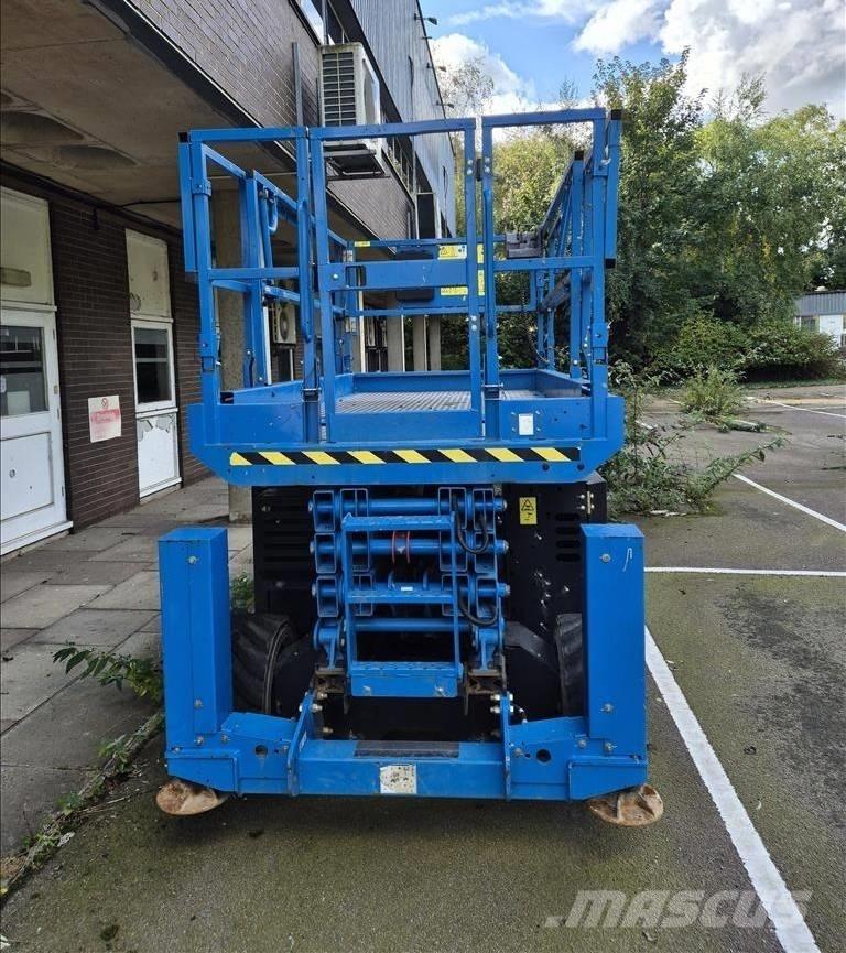 Genie GS 3369 RT Scissor lifts