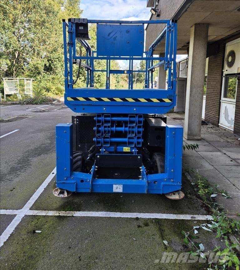Genie GS 3369 RT Scissor lifts