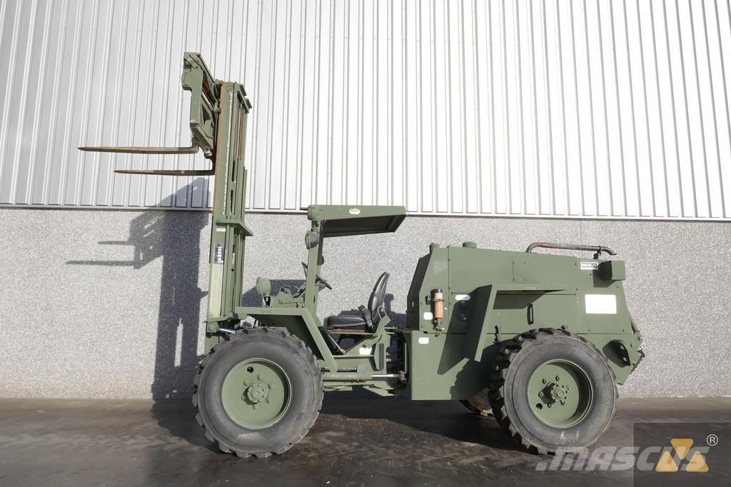 CASE M4K Ex-army Rough terrain trucks