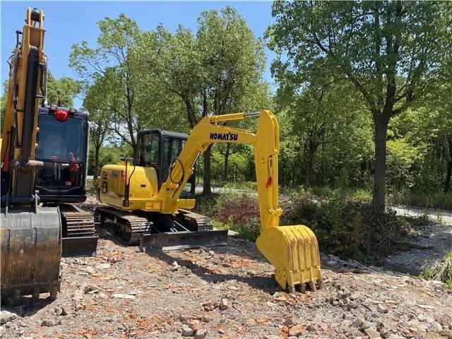 Komatsu PC56-7 Crawler excavators