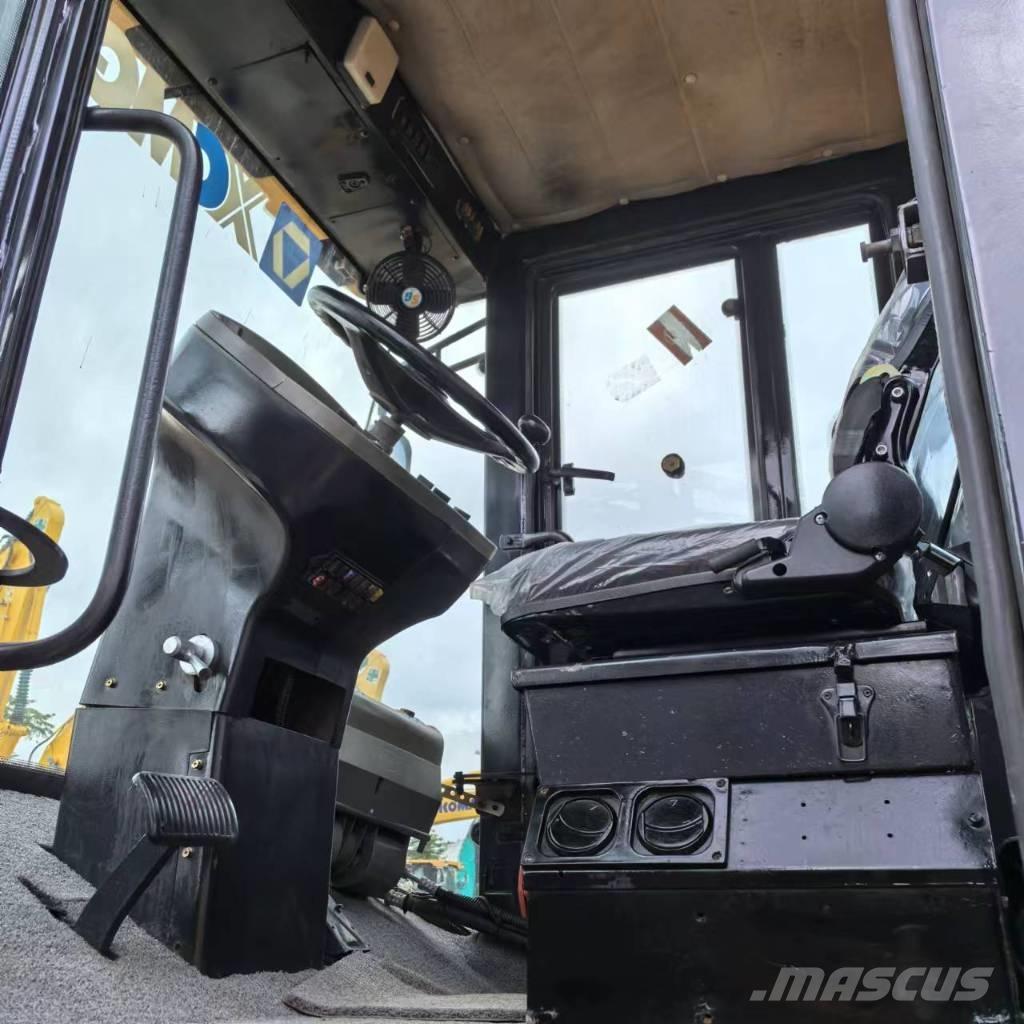 XCMG XS 223 J Single drum rollers