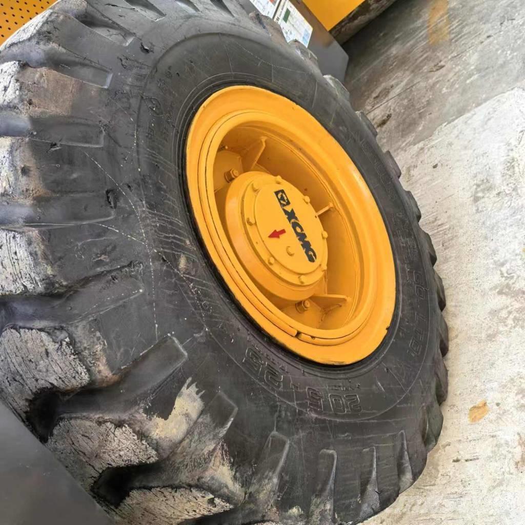 XCMG XS 223 J Single drum rollers