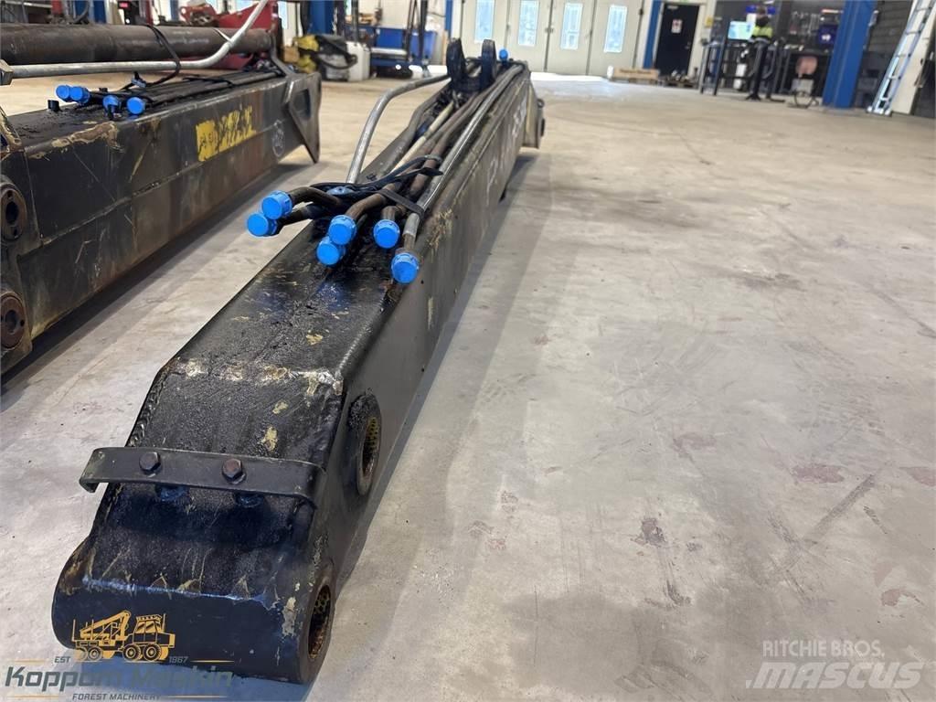 Fiskars 50L Forwarder cranes