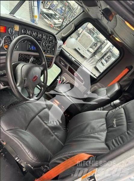 Peterbilt 389 Construction - Others