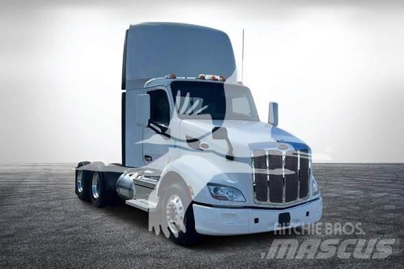 Peterbilt 579 Tractor Units