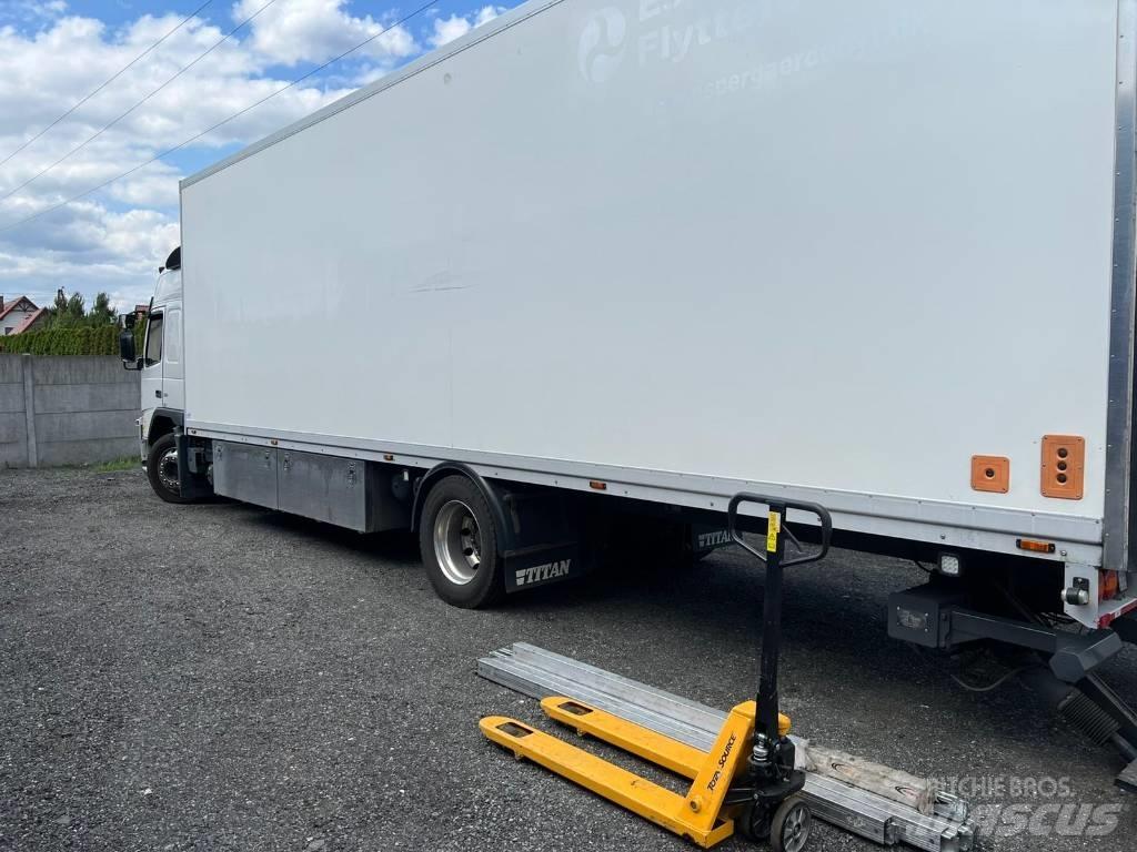 Volvo FM 330 Box body trucks