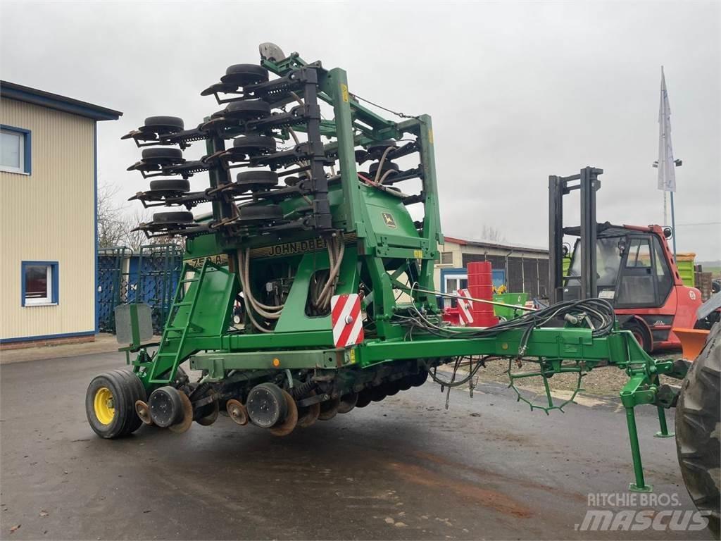 John Deere 750A 6m Precision sowing machines