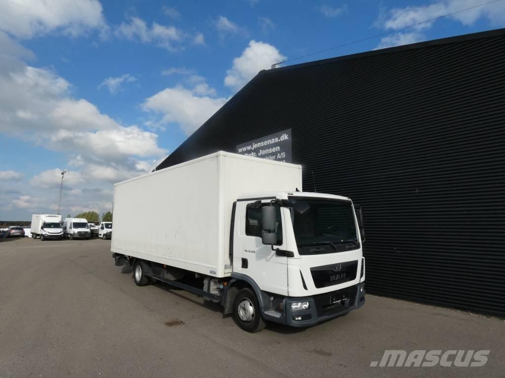 MAN TGL 12.220 Box body trucks