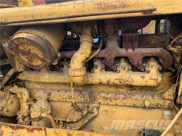 CAT D 8 K Crawler dozers