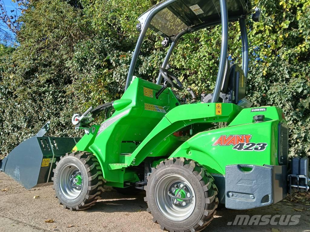 Avant 423 Multi purpose loaders