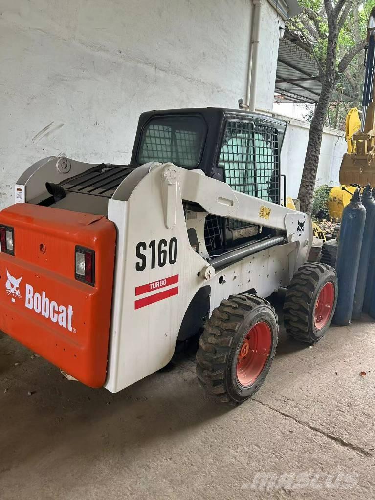 Bobcat S 160 Skid steer loaders