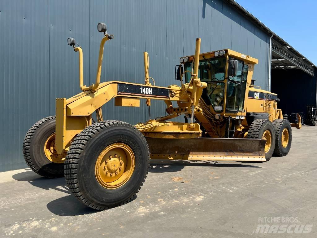 CAT 140H II Graders