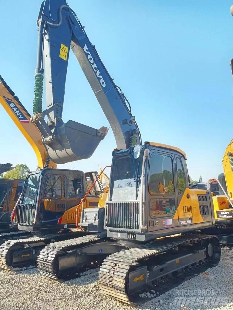 Volvo EC 140 Midi excavators  7t - 12t