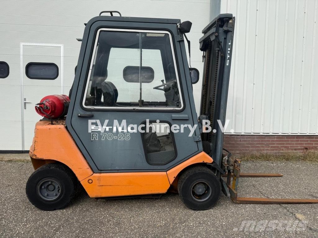 Still R 70-25T LPG trucks