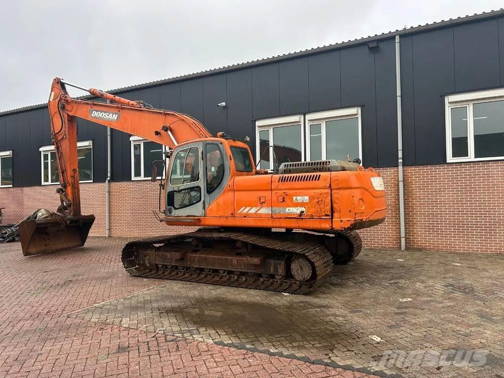 Doosan DX255LC Crawler excavators