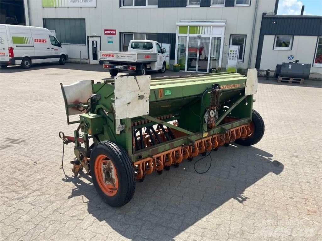 Amazone D8 / 30 E Drills