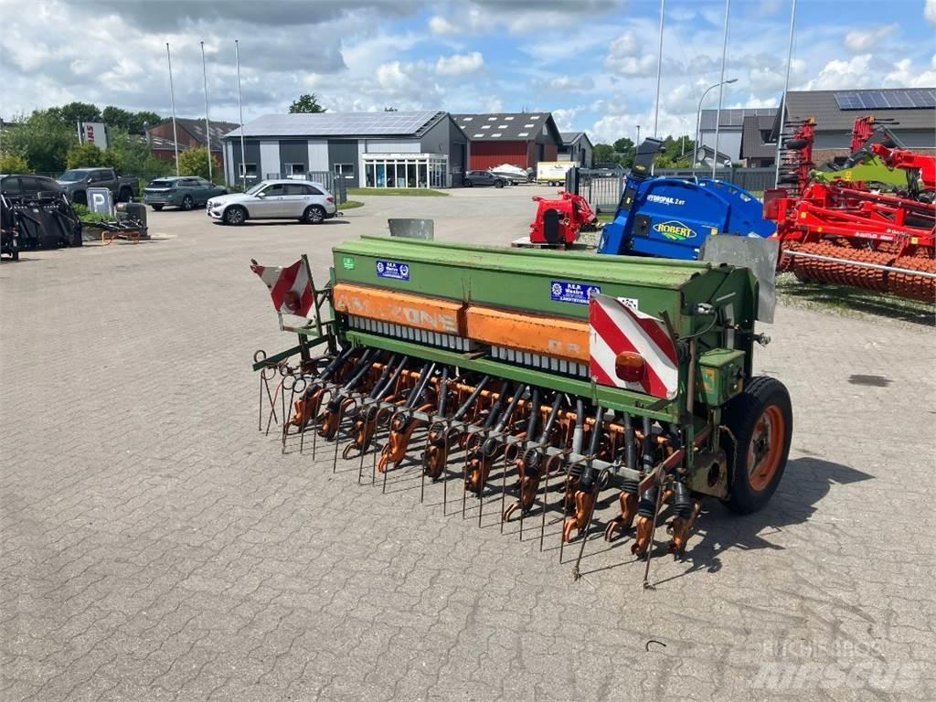 Amazone D8 / 30 E Drills